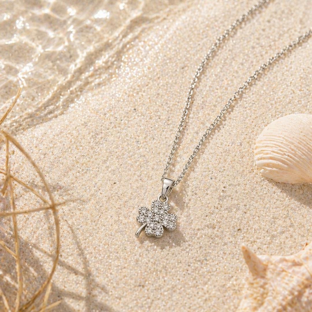 Clover Necklace
