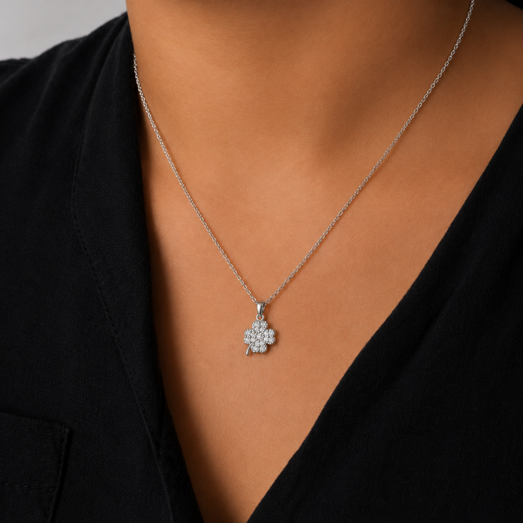Clover Necklace
