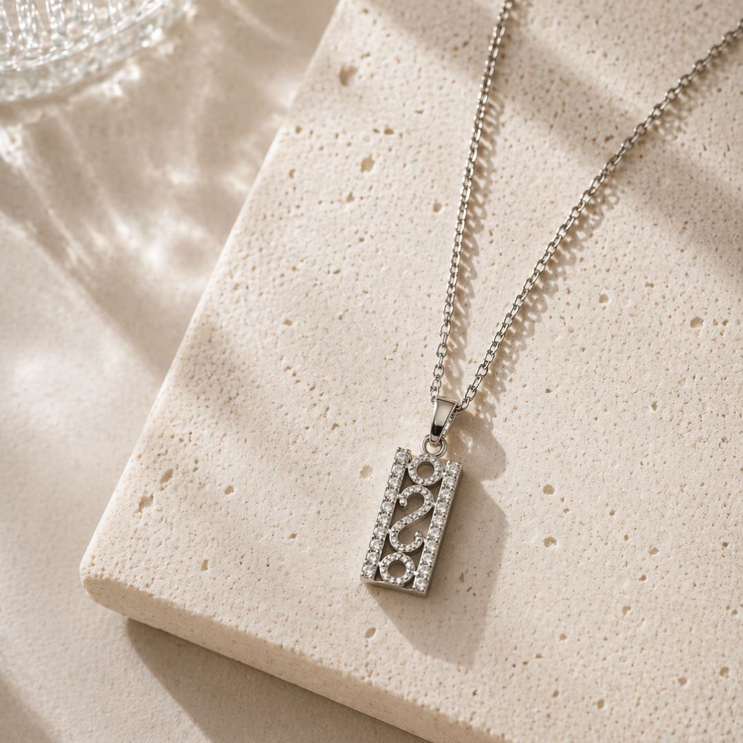 Elara Necklace